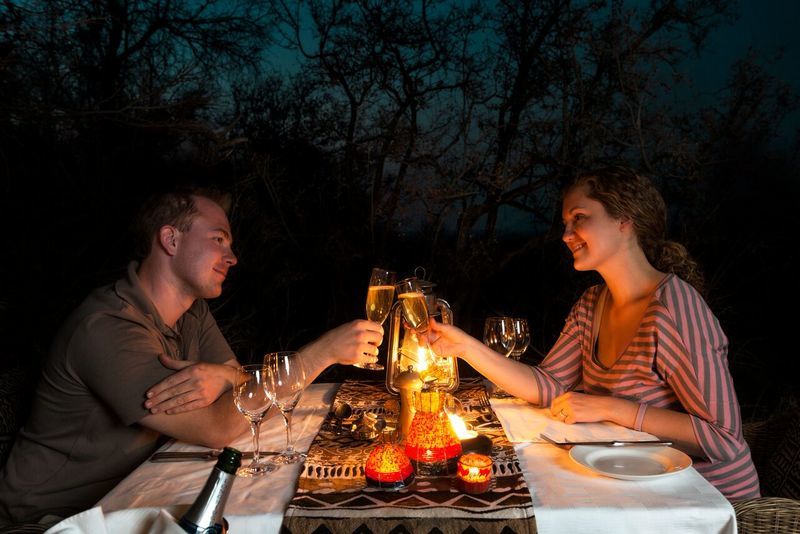 Impodimo Game Lodge マディクウェ野生保護区 エクステリア 写真